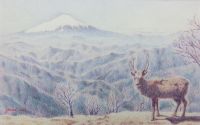 横尾 由美 さん　「早春の丹沢にて」　色鉛筆水彩画色鉛筆を水で溶かさずに仕上げたお作品になっています。一般的な色鉛筆とはやはり発色が違うように見受けられます。後退色の青系を何本も使い分け、富士山までの距離を心地よく表現されています。手前に佇む鹿も上手く風景に馴染むように描かれていて、野性味と生命力にあふれる描写になっています。コロナの影響などで制作時間に限りがありましたが、最小限の手数でスマートに仕上がった印象です。実際の風景現場での制作にも今後活かせそうな描き方になってきていると思います。（講評：宮脇）